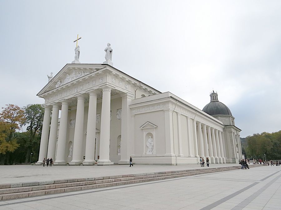 Vilnius Cathedral exterior