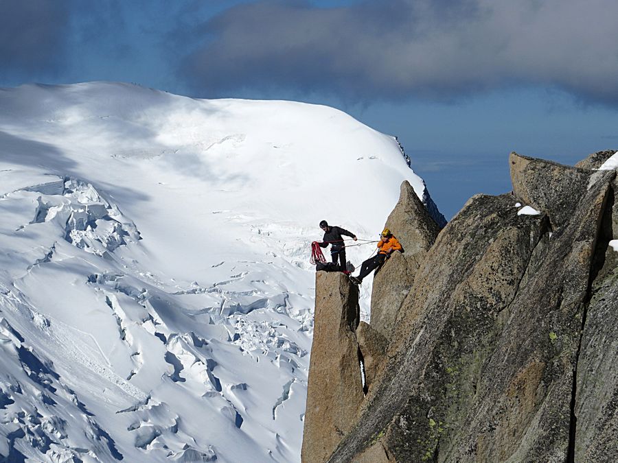 Climbers with ropes