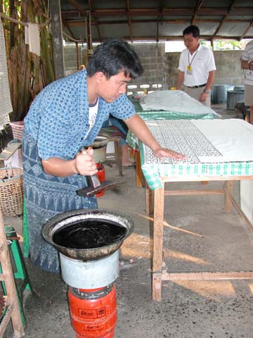 Indigo batik shop